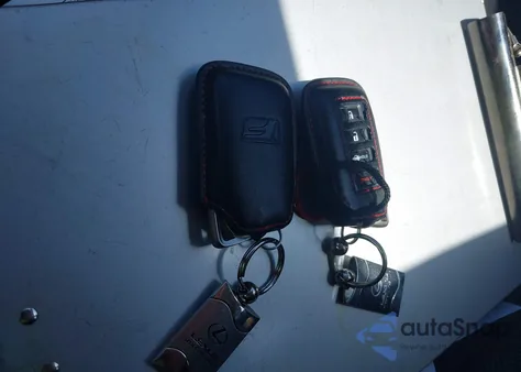 2023 Lexus Is 500 F Sport Performance Premium z USA, uszkodzony, nr VIN JTHAP1D22P5002345